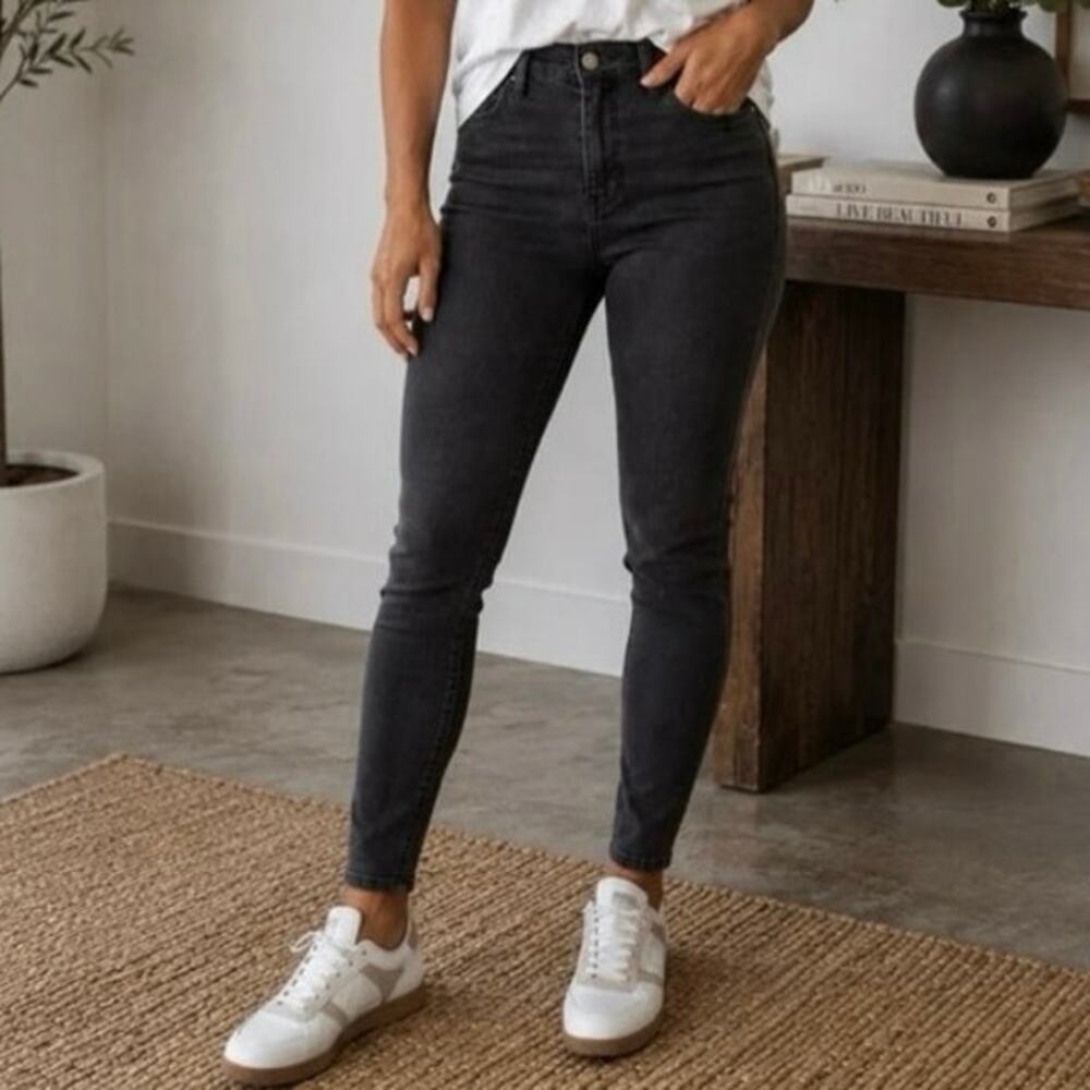 Abercrombie & Fitch High Rise Black Jean Legging Skinny Stretch Size 28 6R